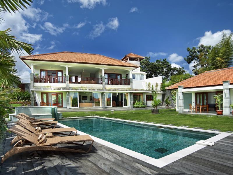 Villa Yenian By Villa Finder Canggu Exteriér fotografie
