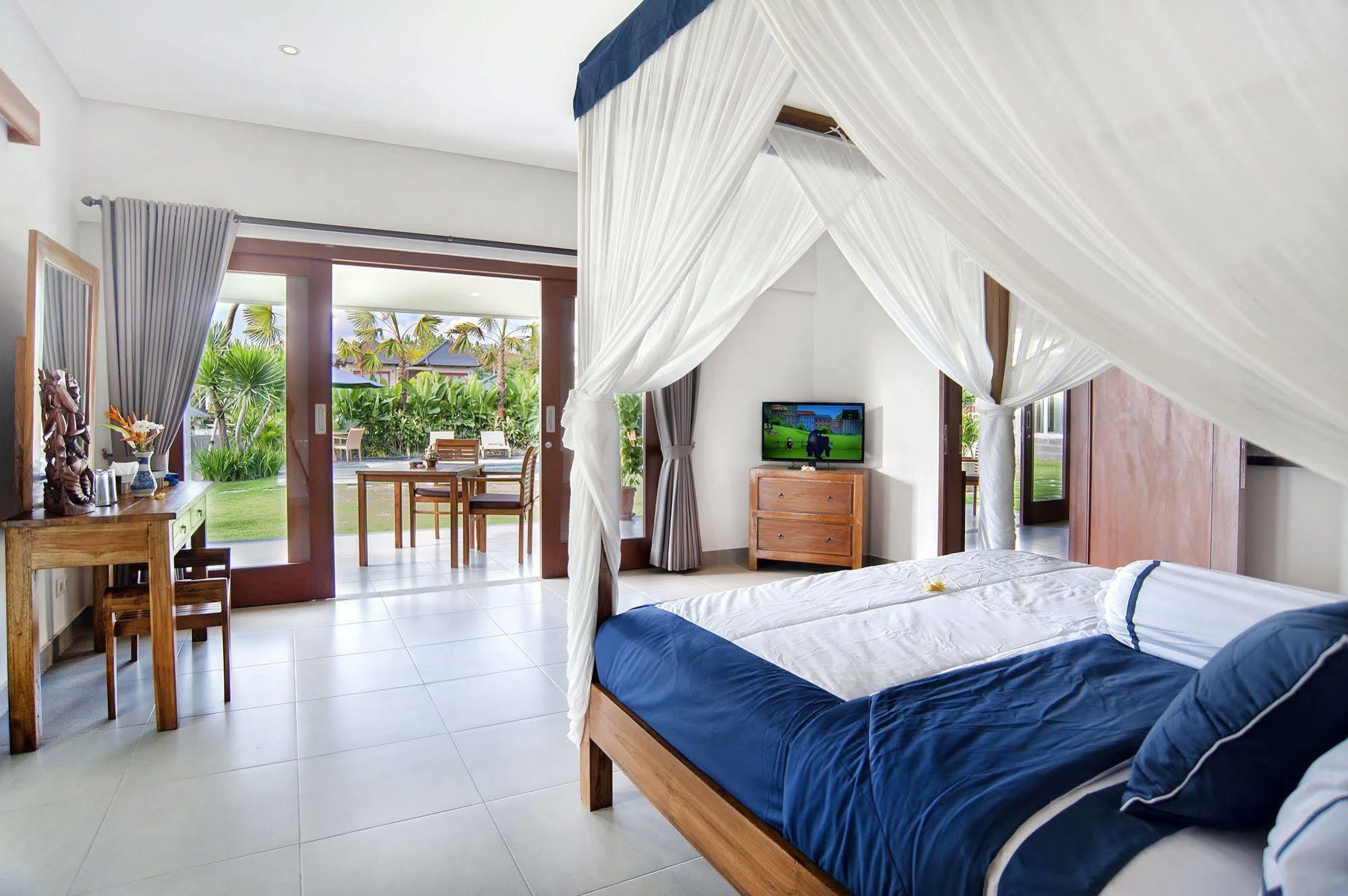 Villa Yenian By Villa Finder Canggu Exteriér fotografie