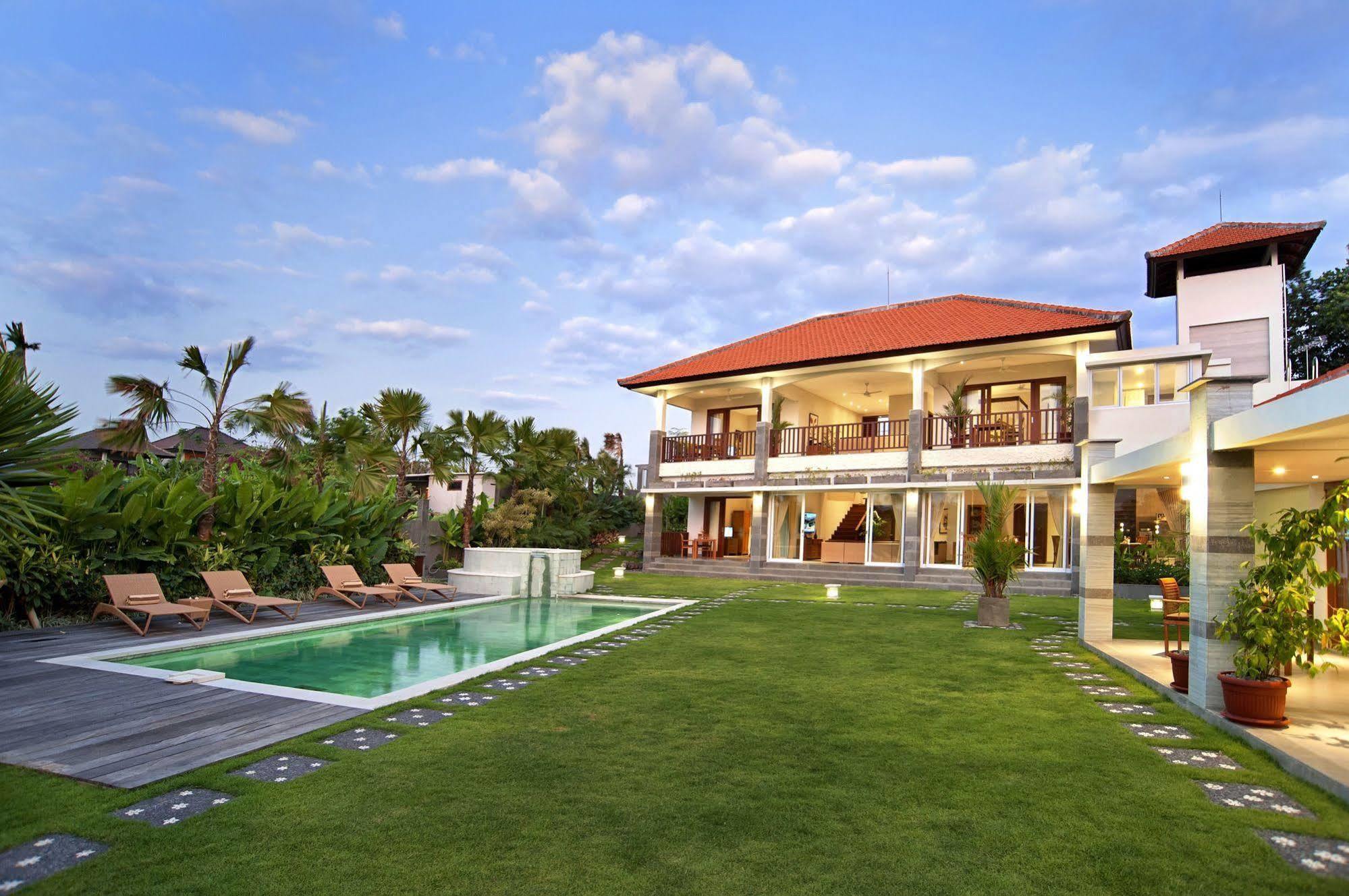 Villa Yenian By Villa Finder Canggu Exteriér fotografie